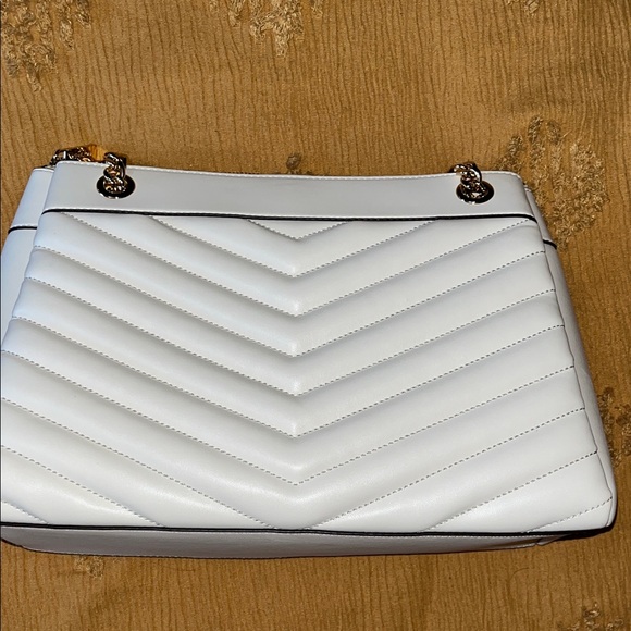 Michael Kors White/Cream Whitney Quilted  Bag - Picture 4 of 5